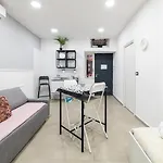 Many House